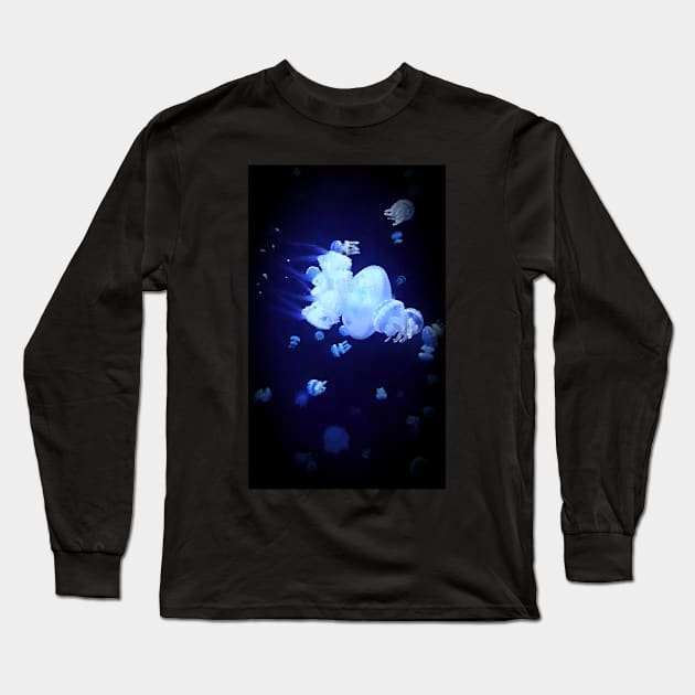 Jellyfish Dance Long Sleeve T-Shirt by Signe23